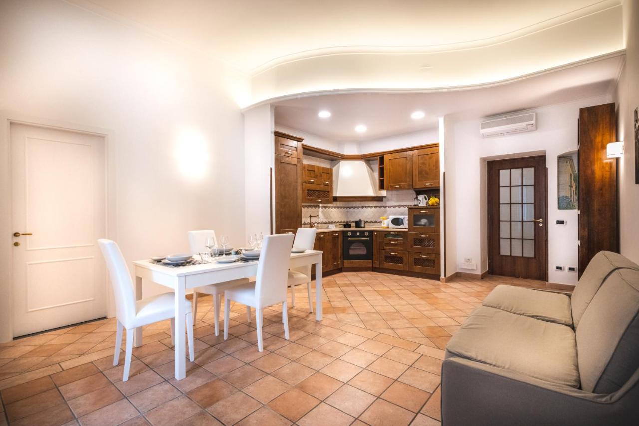 Apartment Giuliani 소렌토 외부 사진